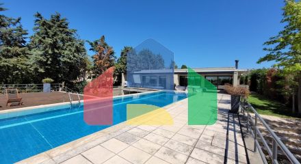 Продажа - Вилла 500 m² в пригороде Салоник Продажа - Вилла 500 m² в пригороде Салоник