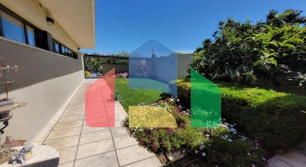 Продажа - Вилла 500 m² в пригороде Салоник Продажа - Вилла 500 m² в пригороде Салоник