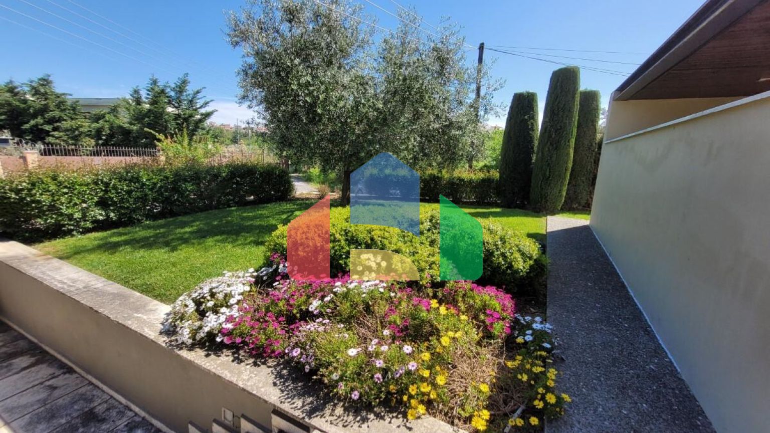 Продажа - Вилла 500 m² в пригороде Салоник