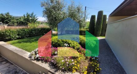 Продажа - Вилла 500 m² в пригороде Салоник Продажа - Вилла 500 m² в пригороде Салоник