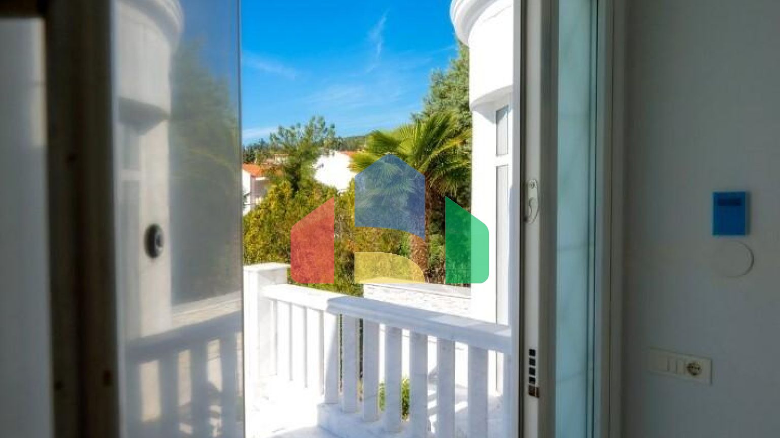 Продажа - Вилла 584 m² в пригороде Салоник