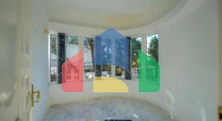 Продажа - Вилла 584 m² в пригороде Салоник Продажа - Вилла 584 m² в пригороде Салоник