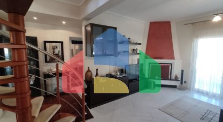 Продажа - Коттедж 220 m² в пригороде Салоник