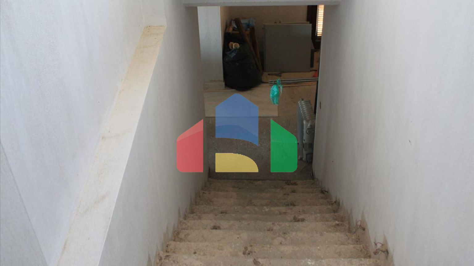 Продаж - Котедж 380 m² в передмісті Салонік