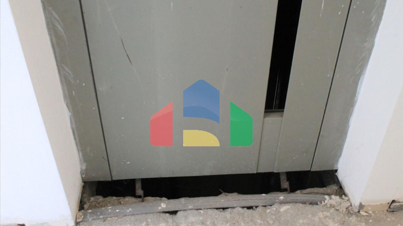 Продаж - Котедж 380 m² в передмісті Салонік