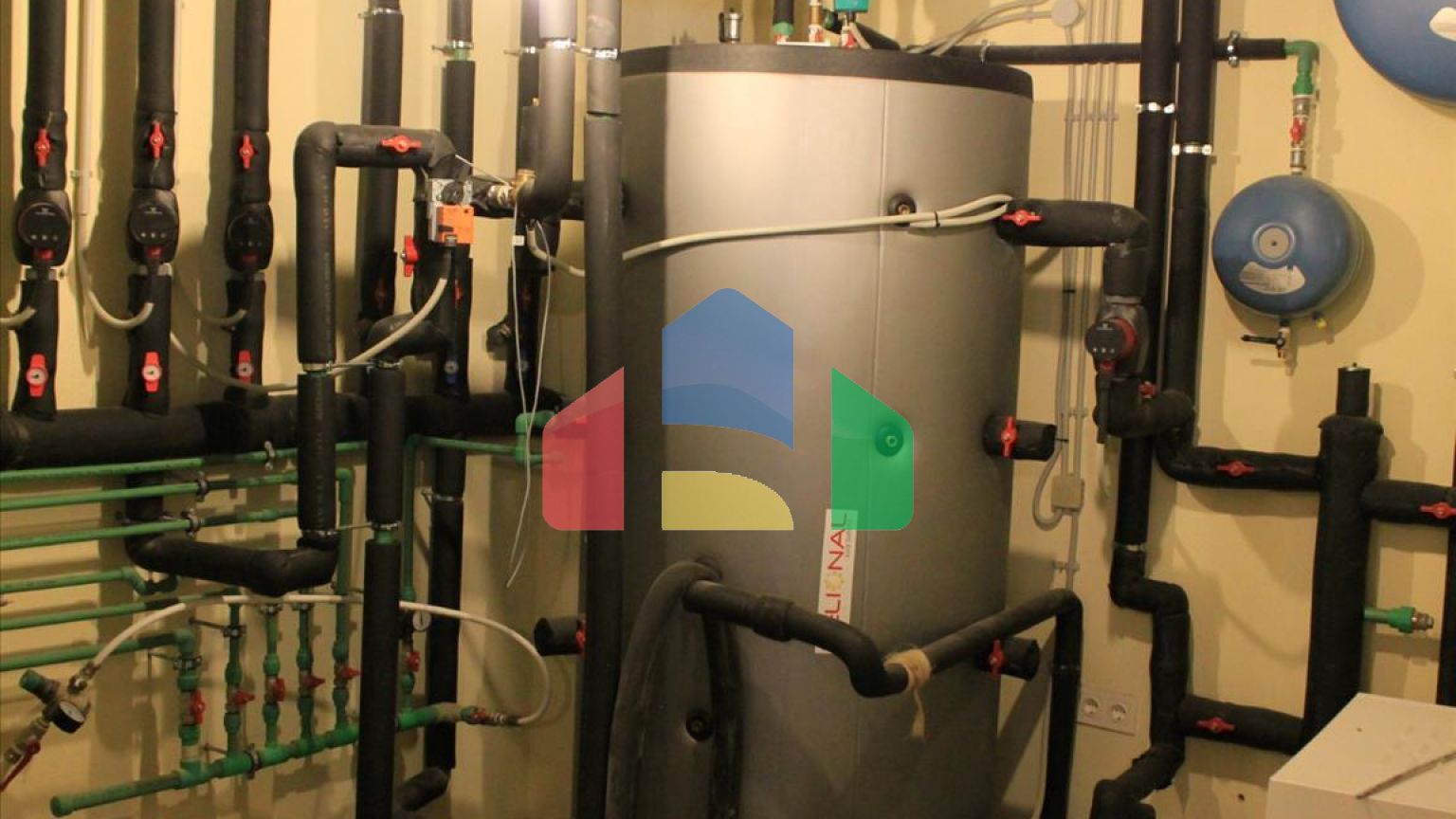 Продаж - Котедж 380 m² в передмісті Салонік