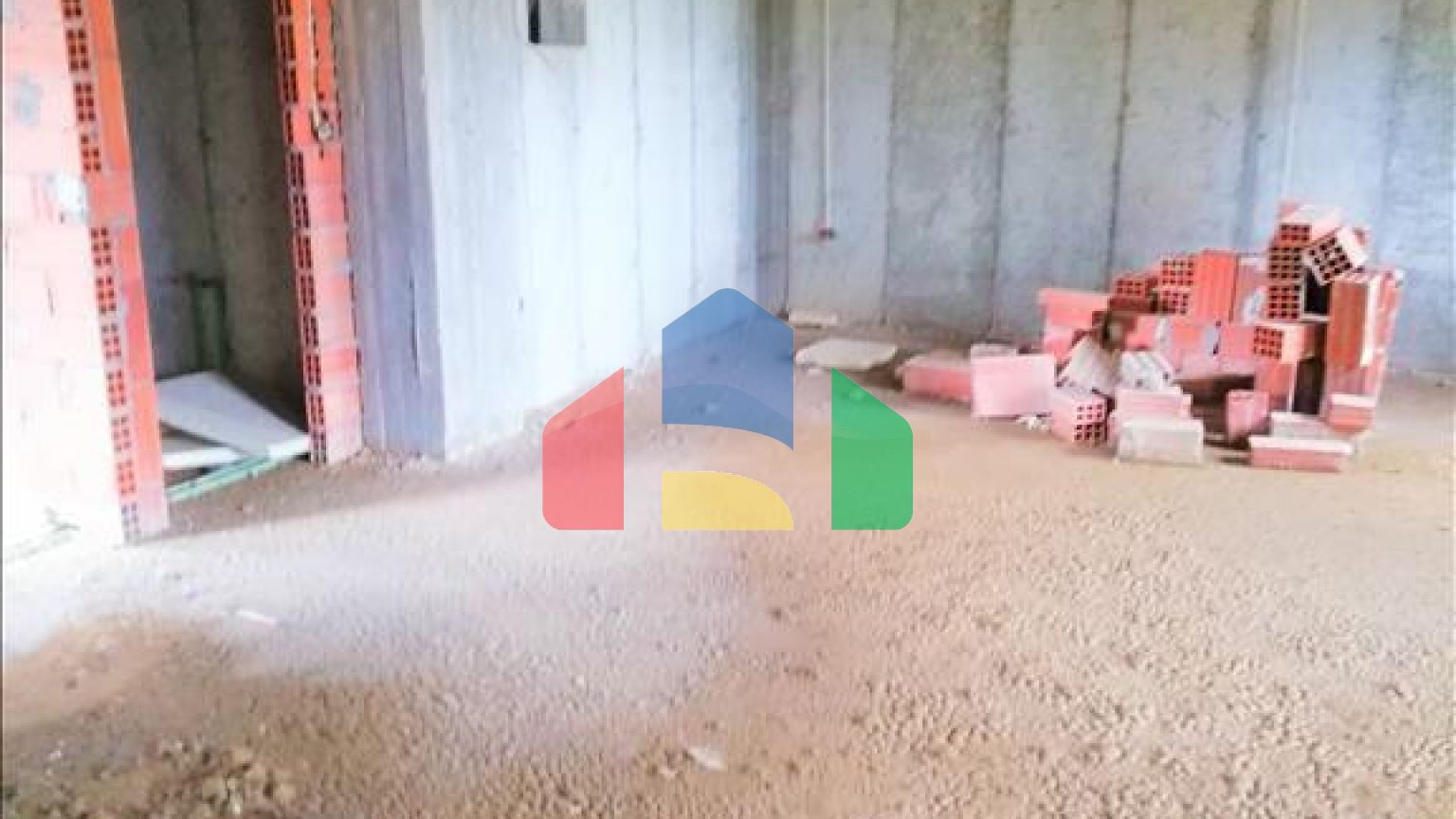 Продаж - Таунхаус 270 m² в передмісті Салонік