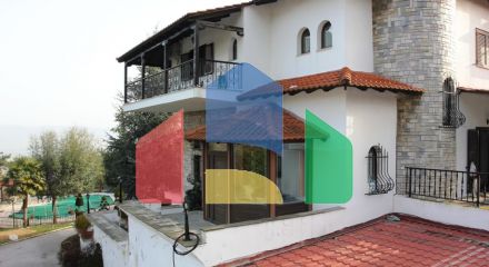 For Sale - Villa 480 m² in the suburbs of Thessaloniki