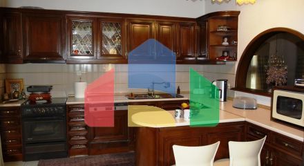For Sale - Villa 480 m² in the suburbs of Thessaloniki