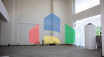 Продаж - Комерційна нерухомість 194 m² в передмісті Салонік