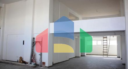 Продаж - Комерційна нерухомість 194 m² в передмісті Салонік