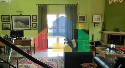 Продаж - Котедж 280 m² в передмісті Салонік