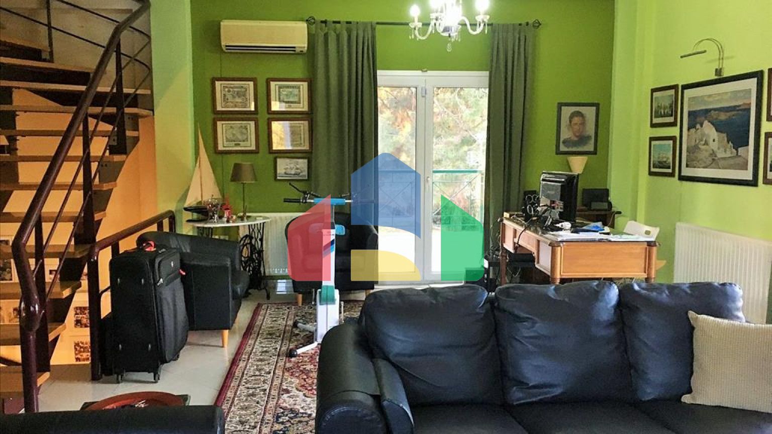 Продаж - Котедж 280 m² в передмісті Салонік