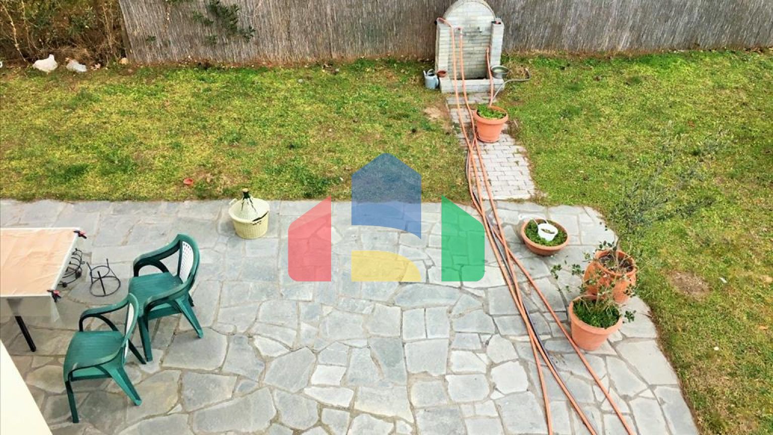 Продаж - Котедж 280 m² в передмісті Салонік