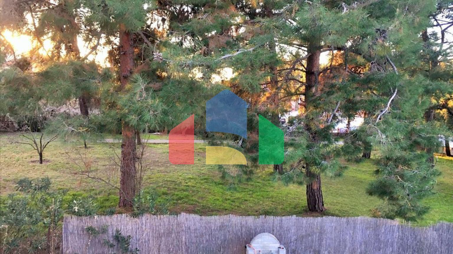 Продаж - Котедж 280 m² в передмісті Салонік