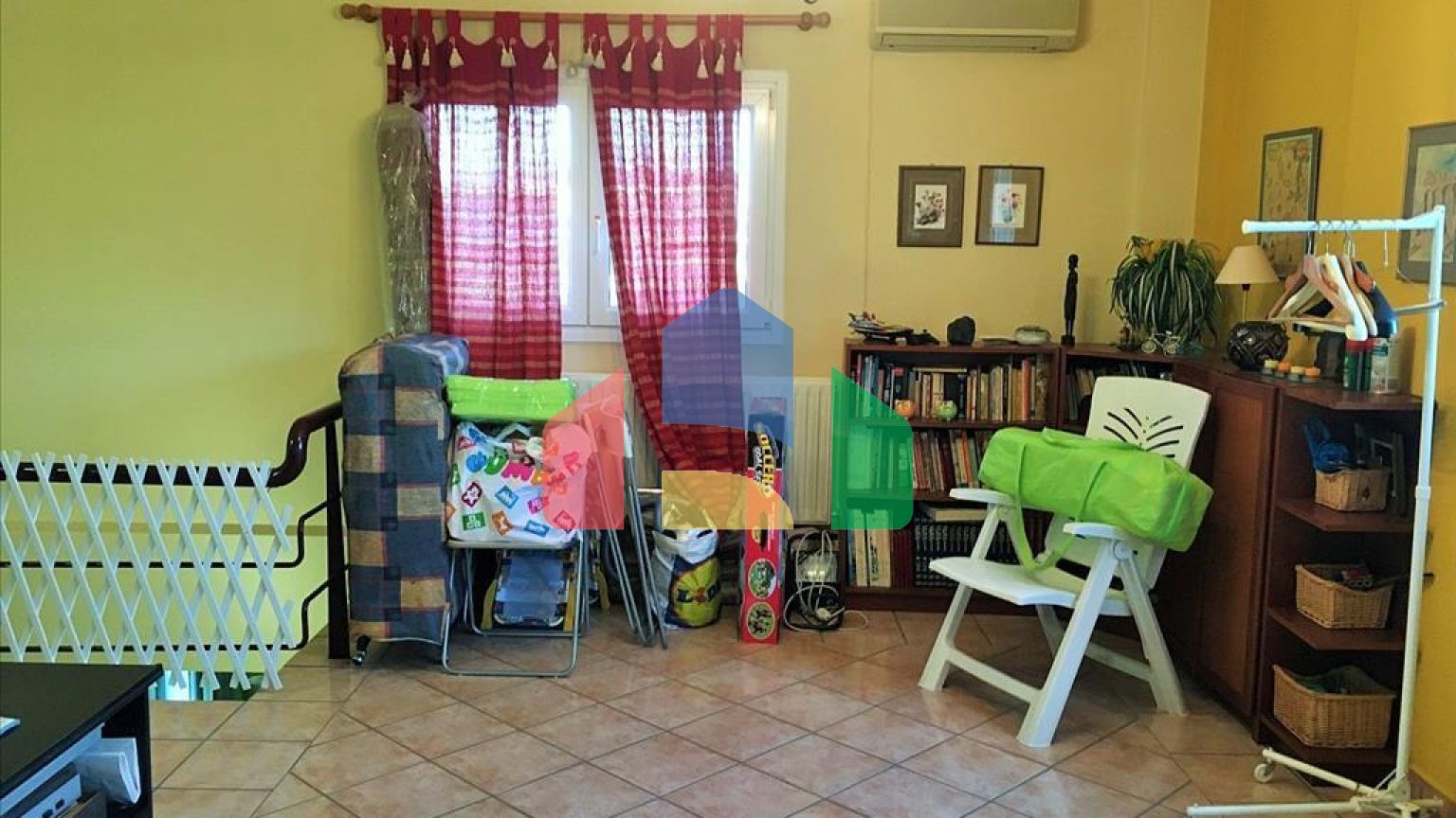 Продаж - Котедж 280 m² в передмісті Салонік