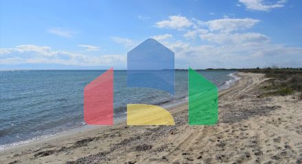 Продаж - Земельна ділянка 27000 m² в передмісті Салонік