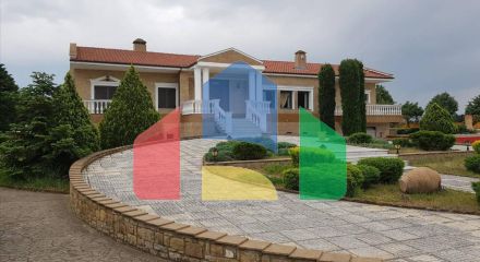 Продажа - Коттедж 400 m² в пригороде Салоник