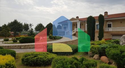 Продаж - Котедж 400 m² в передмісті Салонік