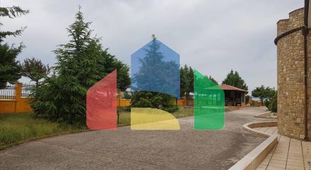 Продаж - Котедж 400 m² в передмісті Салонік
