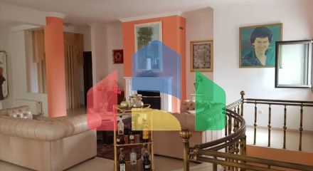 Продаж - Котедж 400 m² в передмісті Салонік