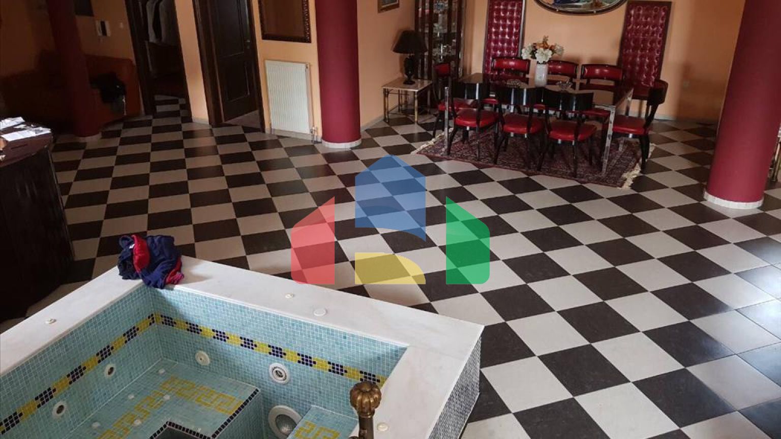 Продаж - Котедж 400 m² в передмісті Салонік