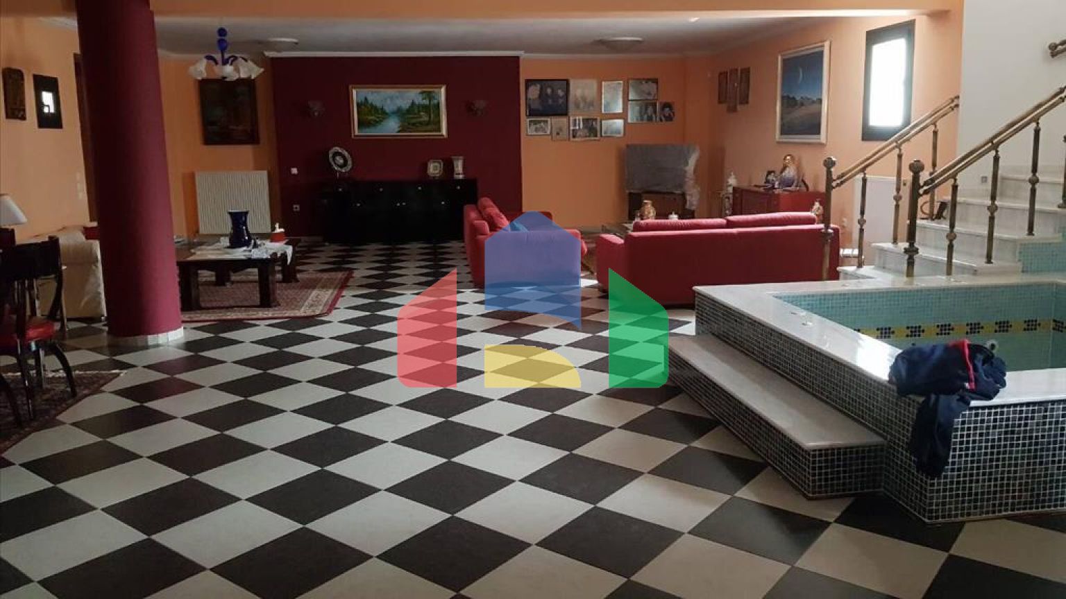 Продаж - Котедж 400 m² в передмісті Салонік