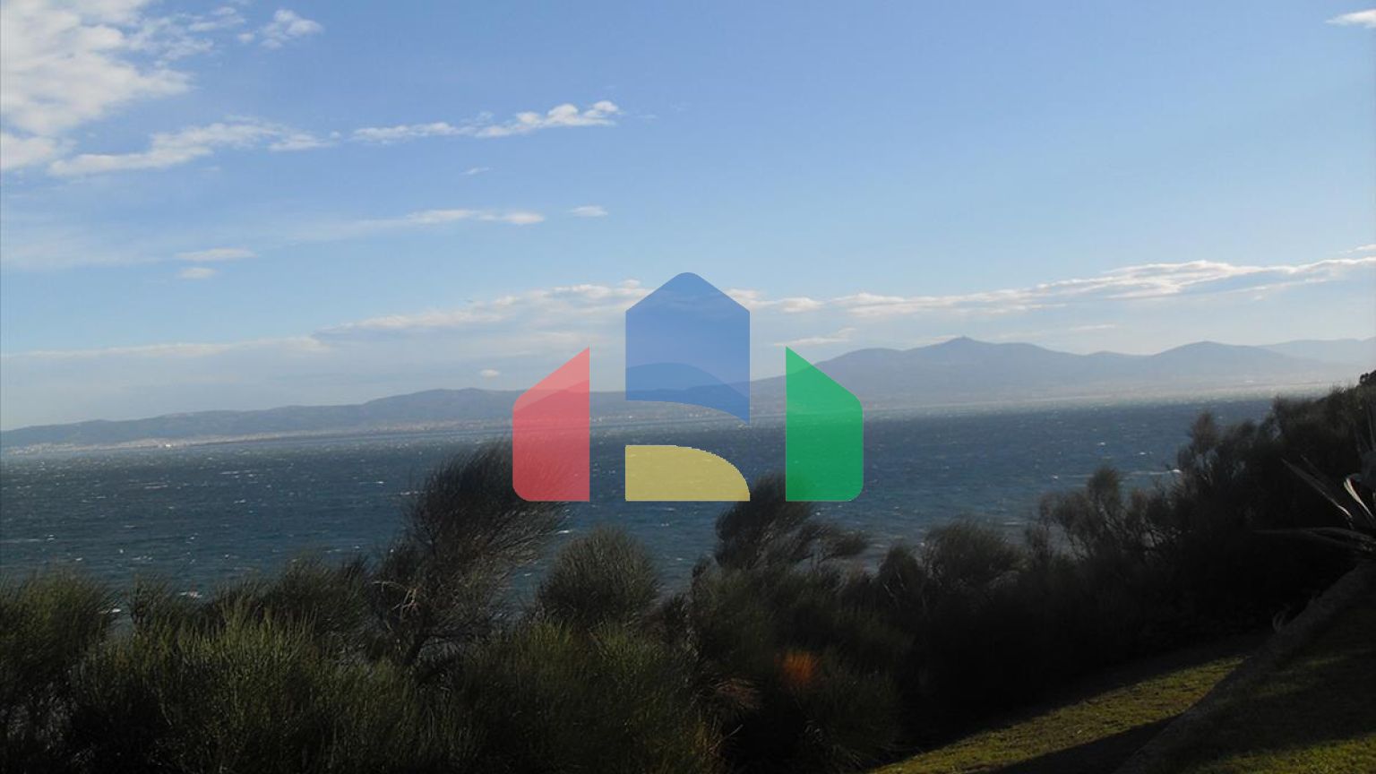 Продаж - Земельна ділянка 210000 m² в передмісті Салонік