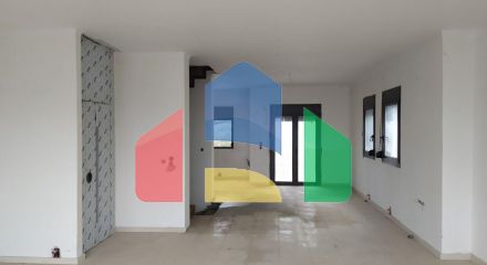 Продаж - Таунхаус 270 m² в передмісті Салонік