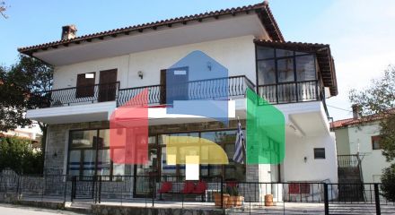 For Sale - Detached house 270 m² in the suburbs of Thessaloniki