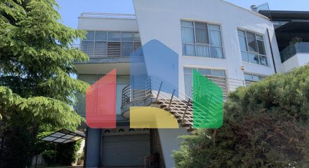 Продажа - Коттедж 400 m² в пригороде Салоник