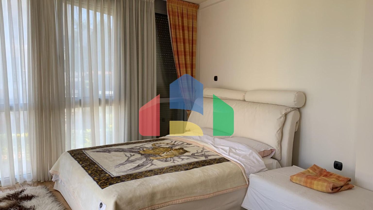 Продаж - Котедж 400 m² в передмісті Салонік