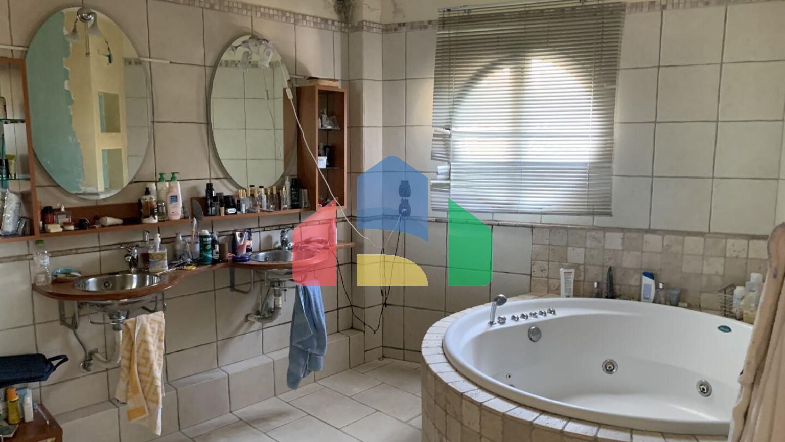 Продаж - Котедж 400 m² в передмісті Салонік