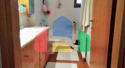 Продажа - Здание 665 m² в пригороде Салоник