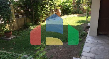 Продажа - Здание 665 m² в пригороде Салоник