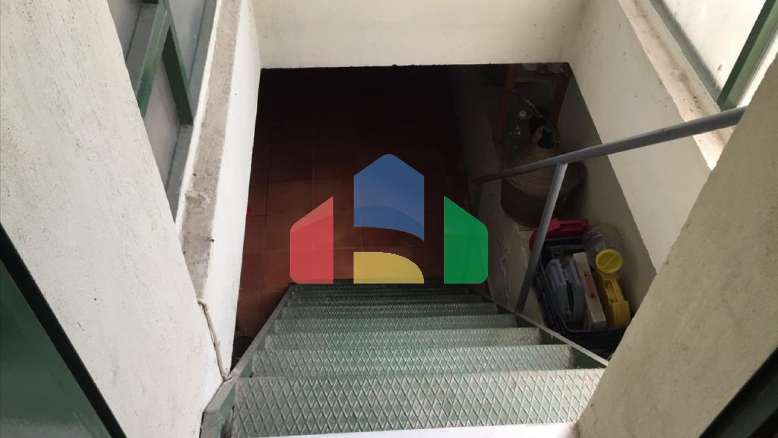 Продажа - Здание 665 m² в пригороде Салоник