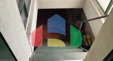 Продажа - Здание 665 m² в пригороде Салоник