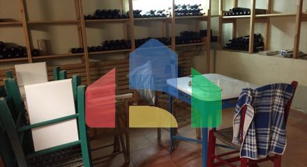 Продажа - Здание 665 m² в пригороде Салоник