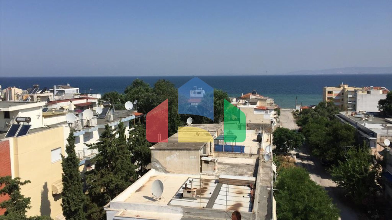 Продажа - Здание 665 m² в пригороде Салоник