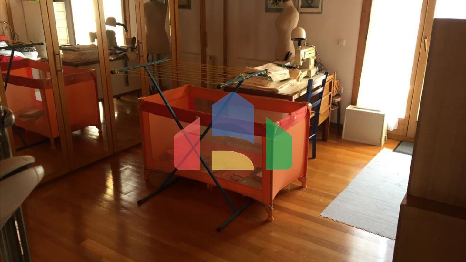 Продажа - Здание 665 m² в пригороде Салоник