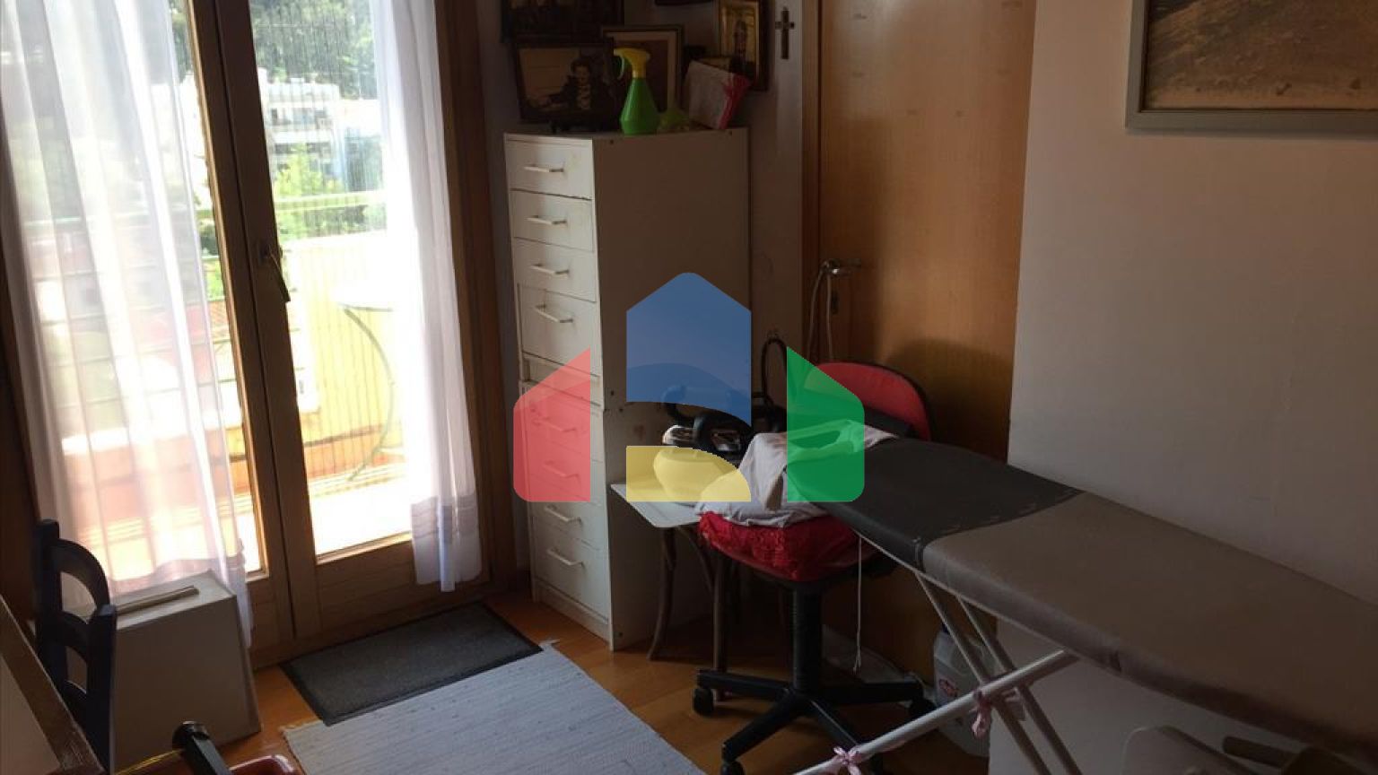 Продажа - Здание 665 m² в пригороде Салоник