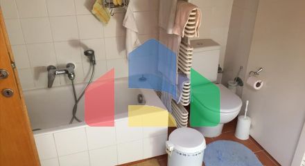 Продажа - Здание 665 m² в пригороде Салоник