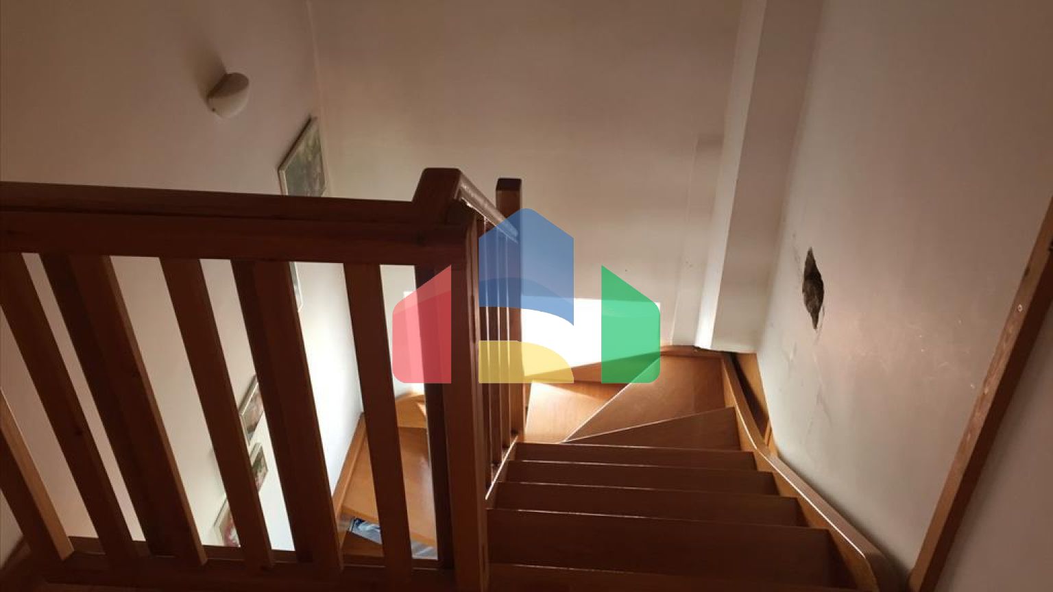 Продажа - Здание 665 m² в пригороде Салоник