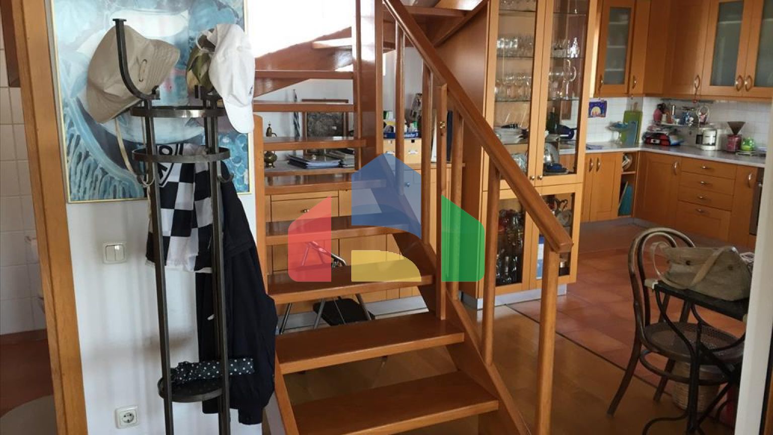 Продажа - Здание 665 m² в пригороде Салоник