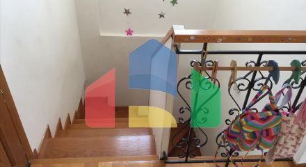 Продажа - Здание 665 m² в пригороде Салоник