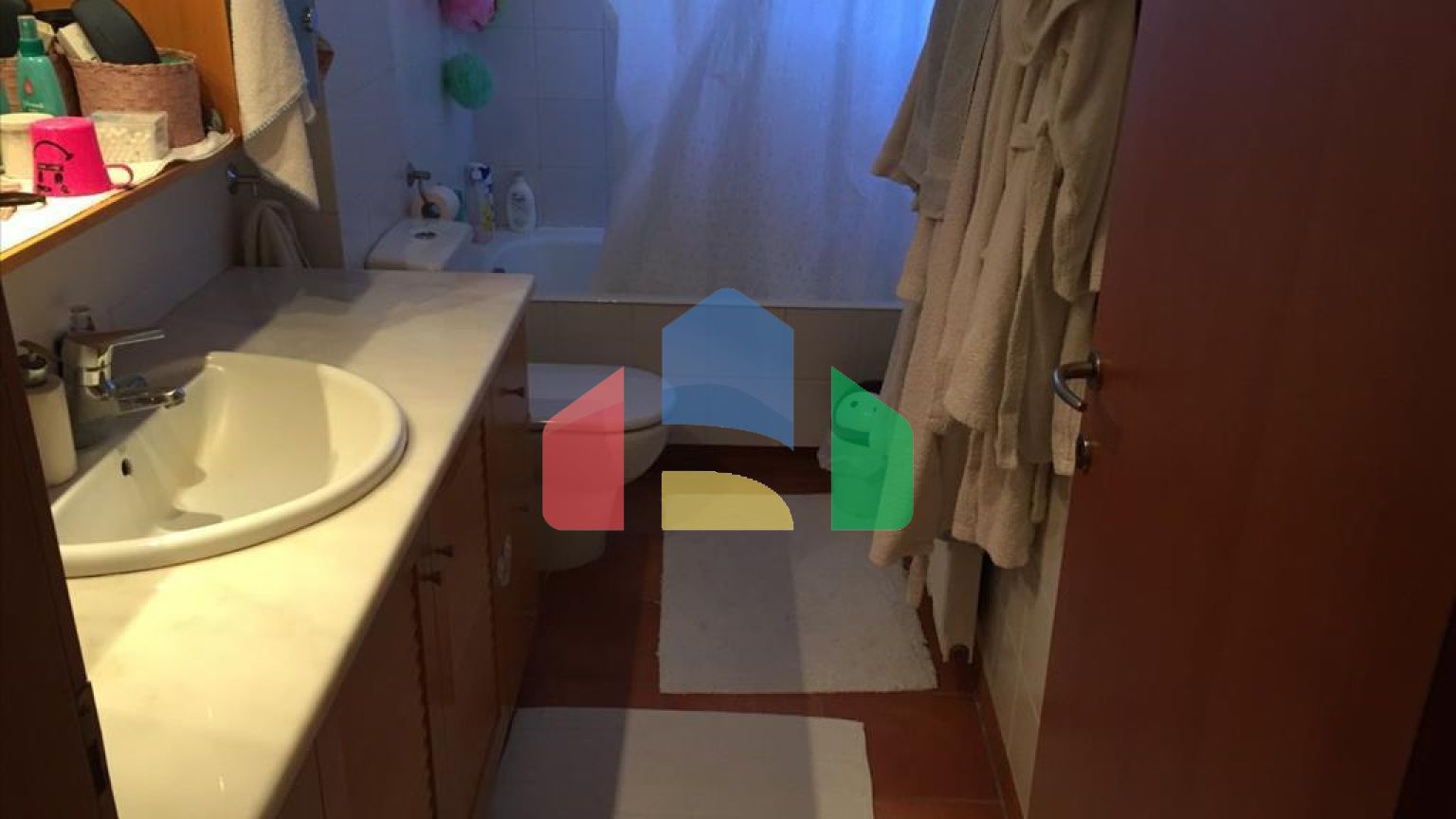 Продажа - Здание 665 m² в пригороде Салоник