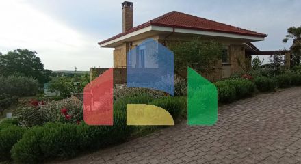 Продаж - Котедж 230 m² в передмісті Салонік