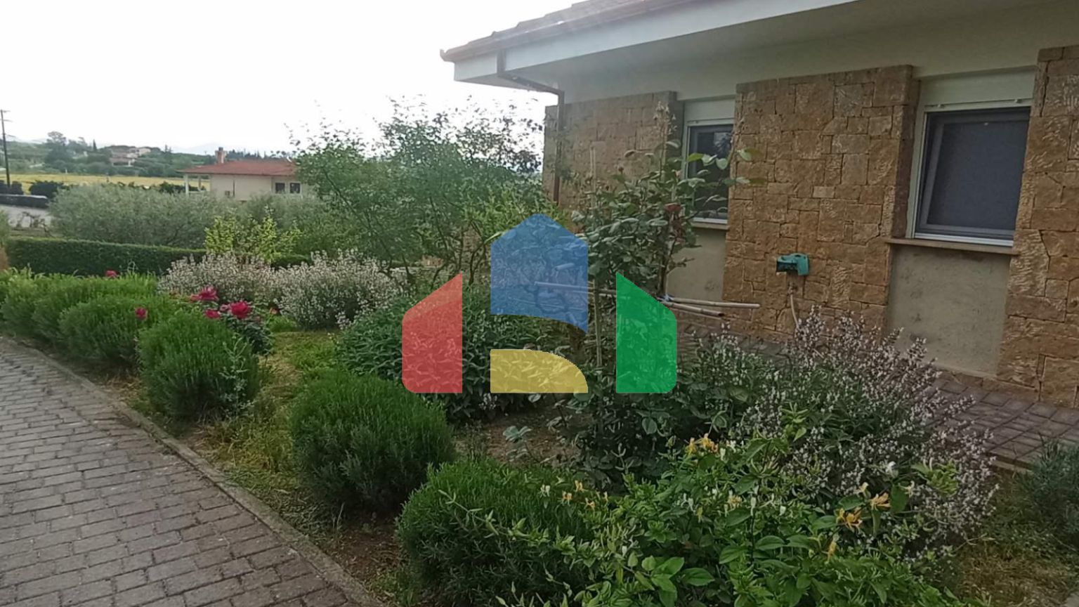 Продажа - Коттедж 230 m² в пригороде Салоник