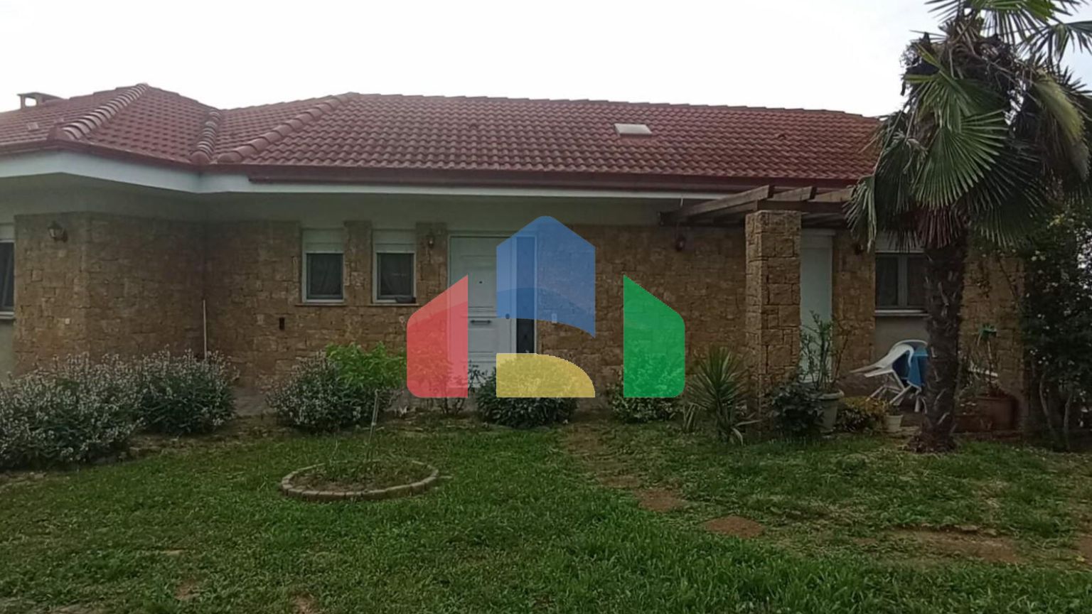 Продажа - Коттедж 230 m² в пригороде Салоник