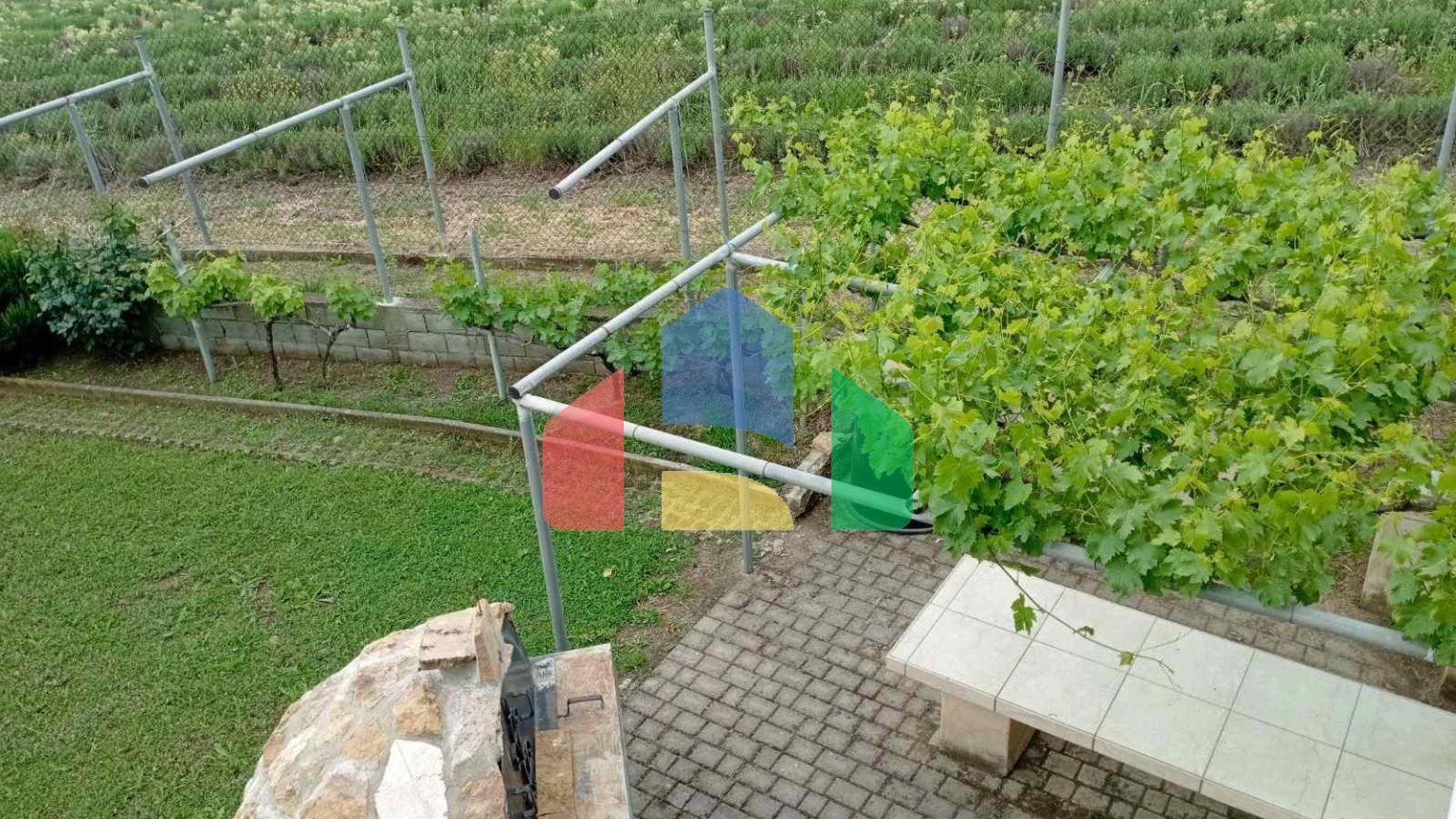 Продажа - Коттедж 230 m² в пригороде Салоник